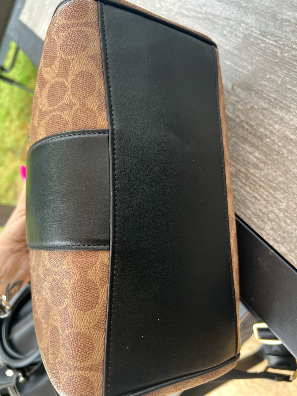 Coach Brown Signature Canvas Barrel Satchel with Black Leather Trim 🤎🖤 - Picture 9 of 16